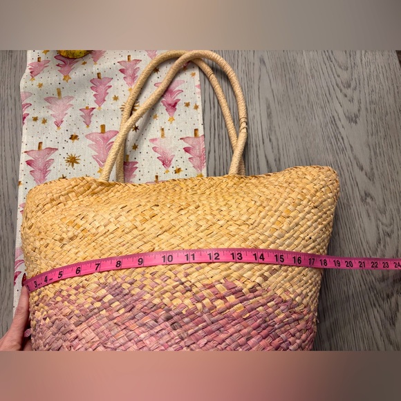 Vineyard Vines Colorblock Straw Beach Tote - Picture 6 of 8